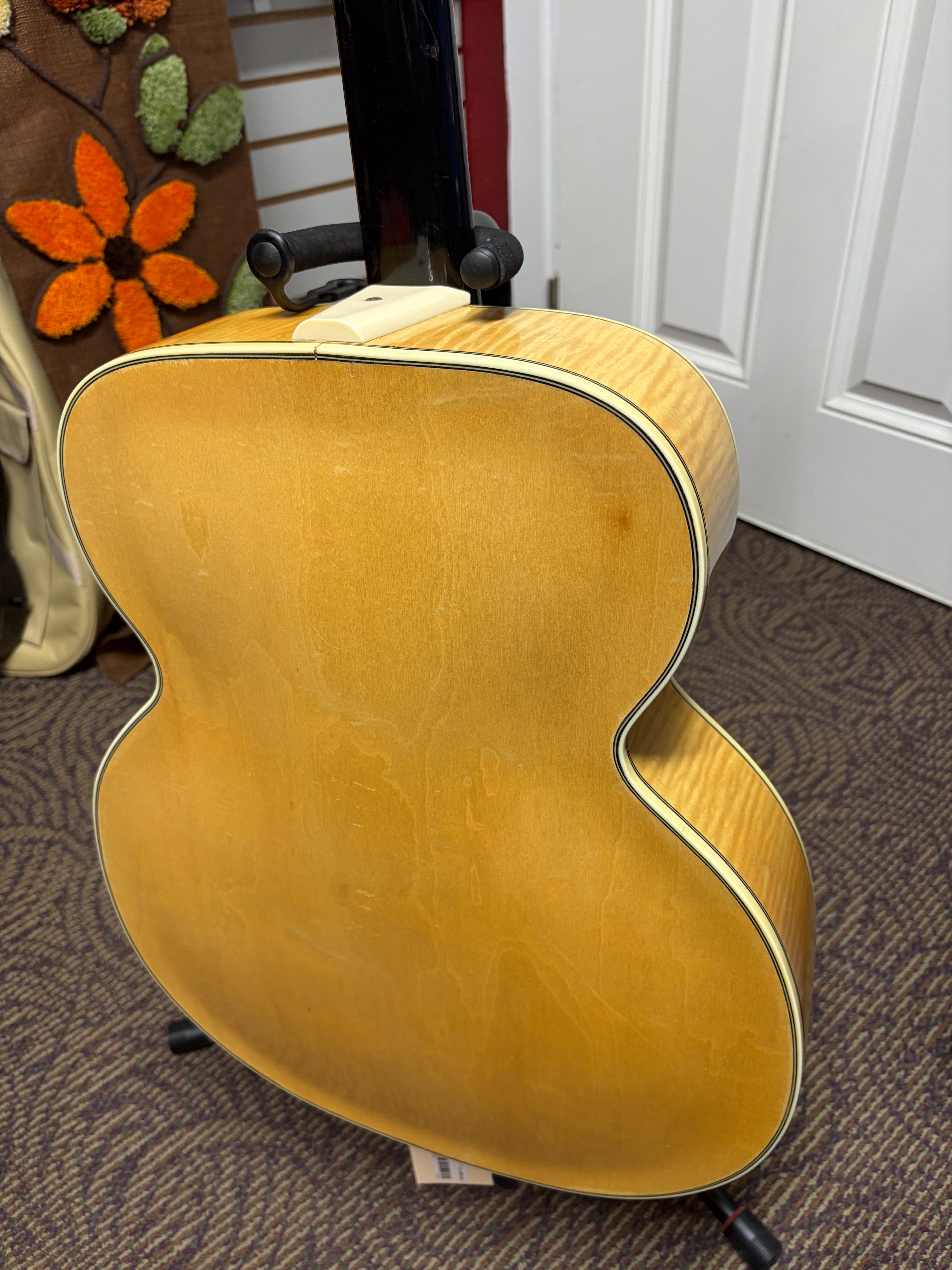 1952 National California Blonde 1100